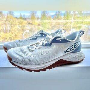 Keen Versacore White Sneakers with Brown Outsole
